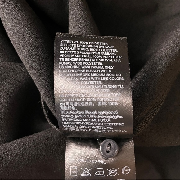 H & M Long-sleeved Dress Black Short - Picture 7 of 7